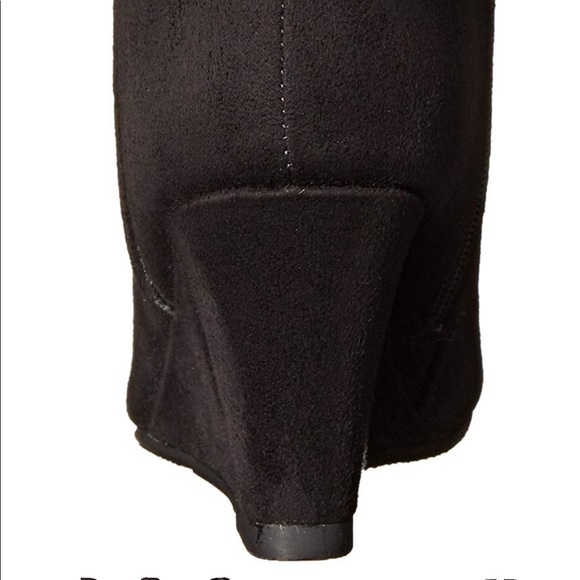 Chinese Laundry Black Victoria Wedges Size 9.5 - Picture 4 of 5